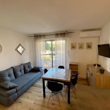 Studio En Bord De Marina Canet-en-Roussillon Exterior photo